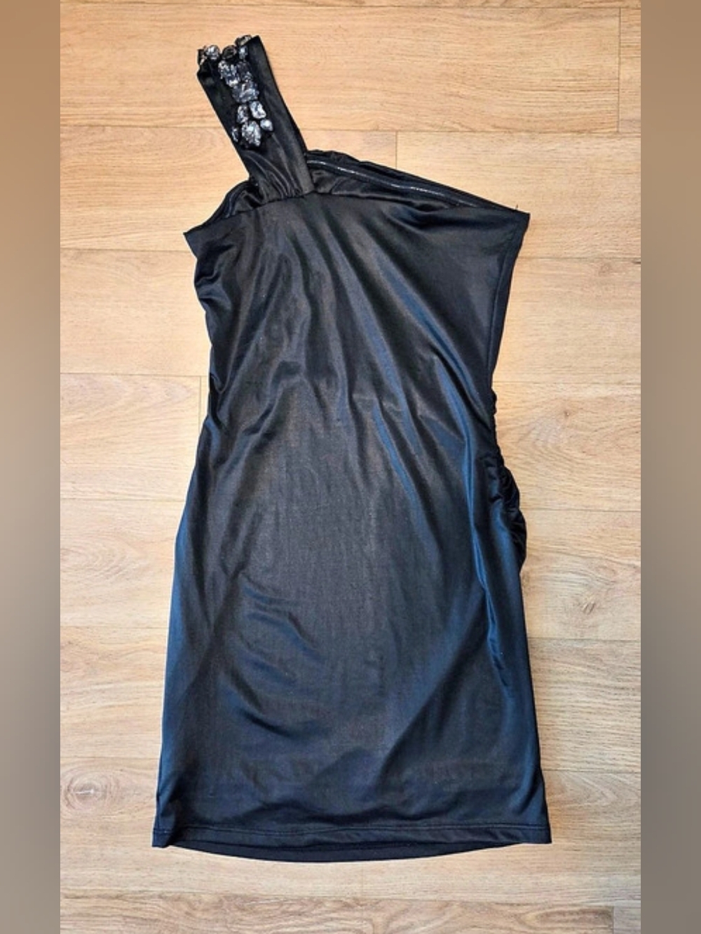 Black One-Shoulder Ruched Dress with Rhinestone Strap - Picture 2 of 2